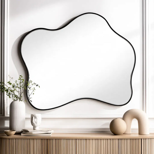 Miroir mural organique à contour ondulé noir